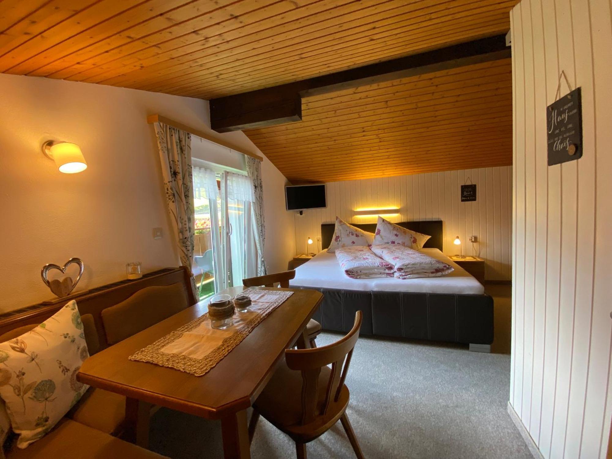 Gaestehaus Hoeck Schruns Extérieur photo