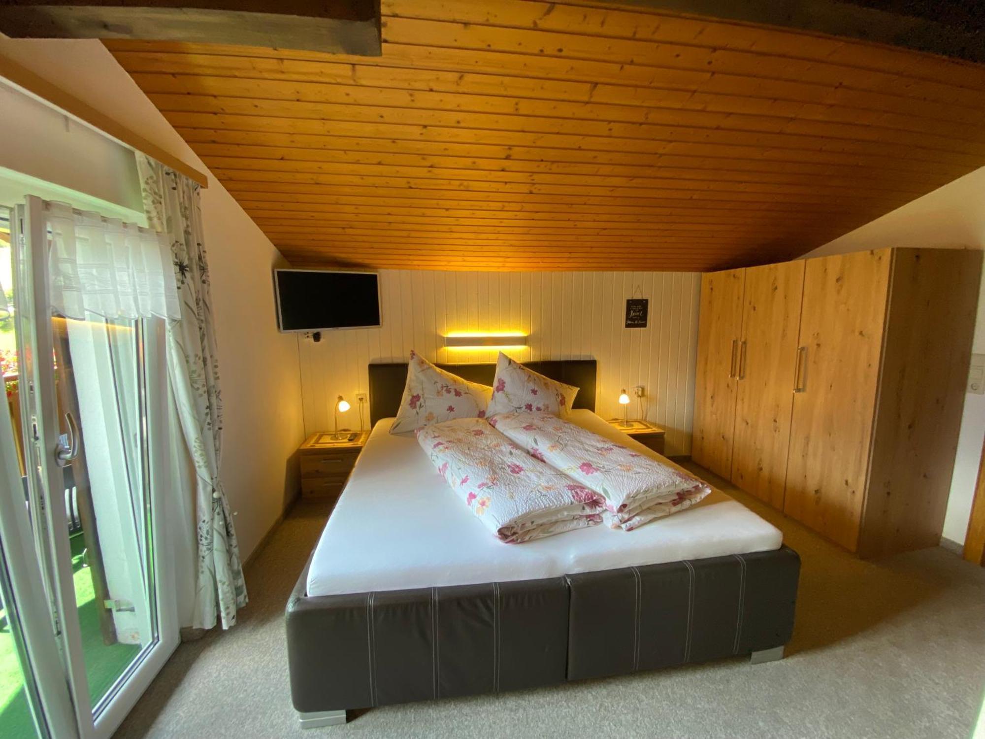 Gaestehaus Hoeck Schruns Extérieur photo